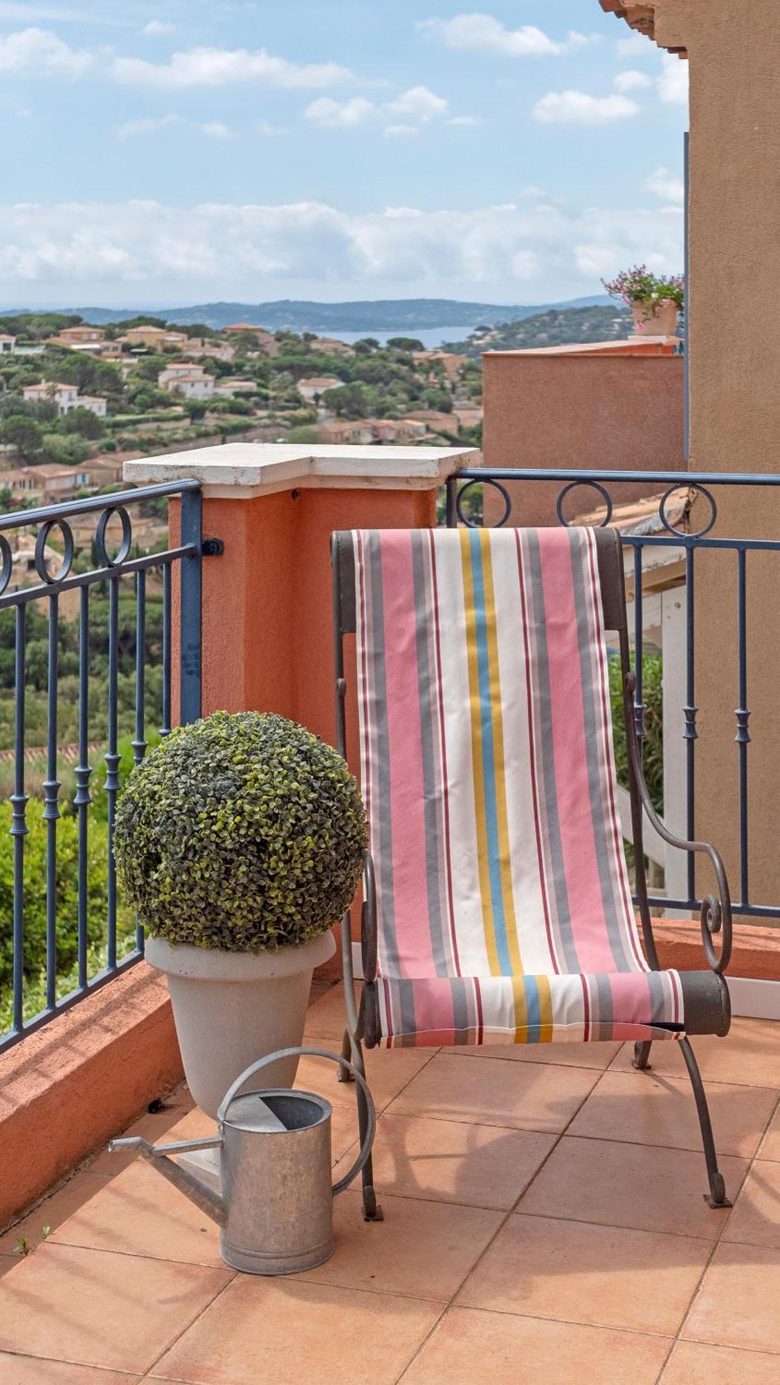 Les Cigales, Superbe Vue - Golfe De Sainte-Maxime Exterior foto