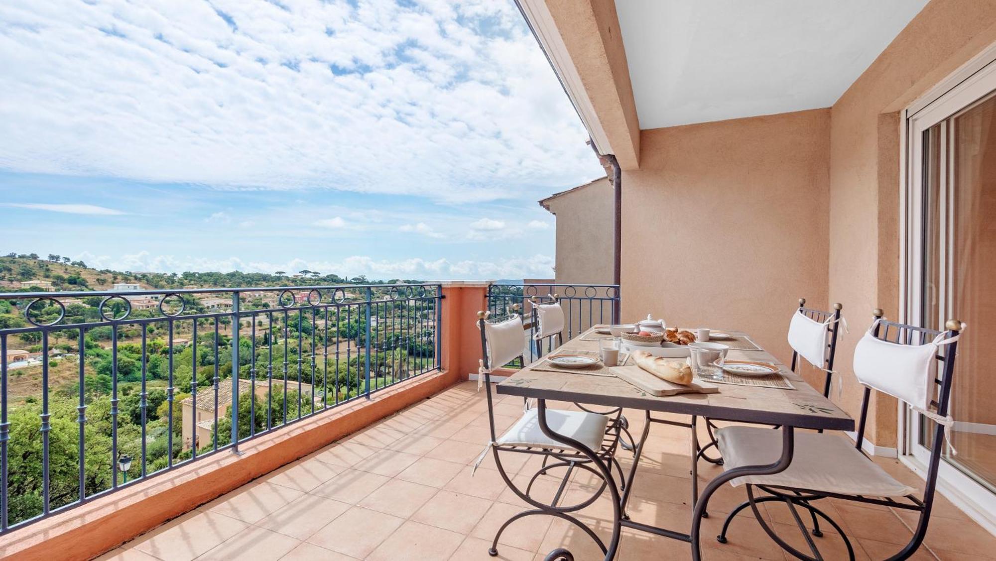 Les Cigales, Superbe Vue - Golfe De Sainte-Maxime Exterior foto