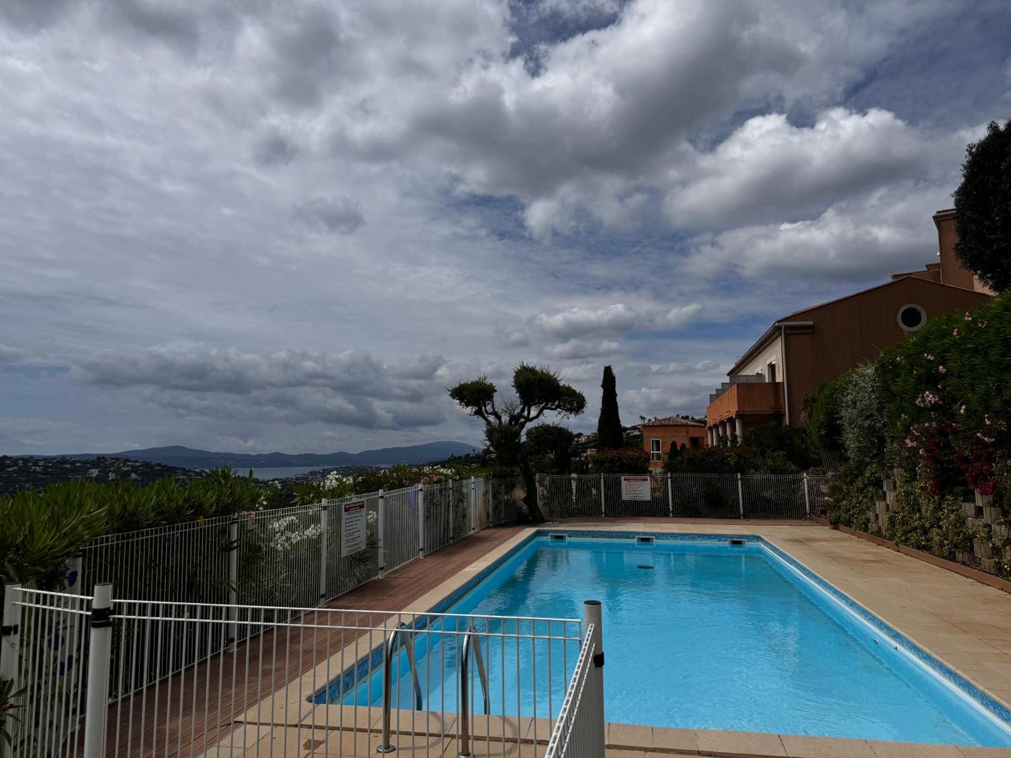 Les Cigales, Superbe Vue - Golfe De Sainte-Maxime Exterior foto